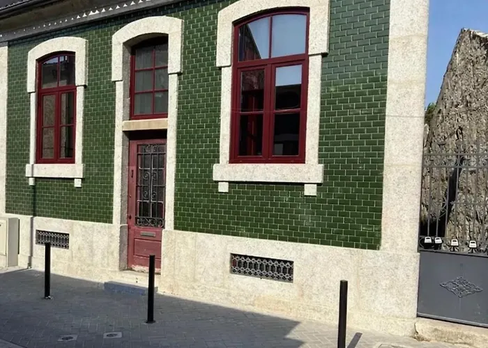 #5 Ramalde Charming House Porto